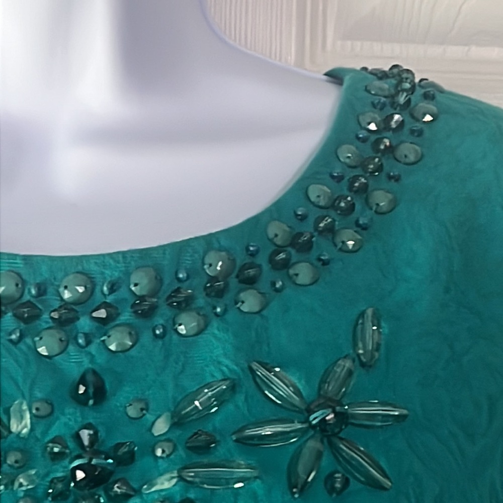 Dress - Picture 5 of 6